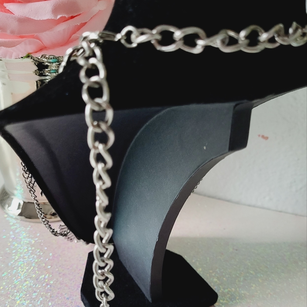 Necklace - Picture 4 of 5